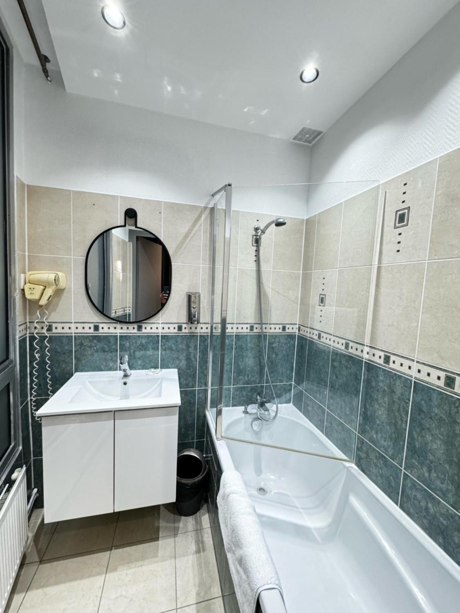 Hotel Residence Chatillon Parigi Esterno foto